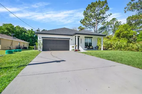 2690 Park Lake Dr, Deland, FL 32724