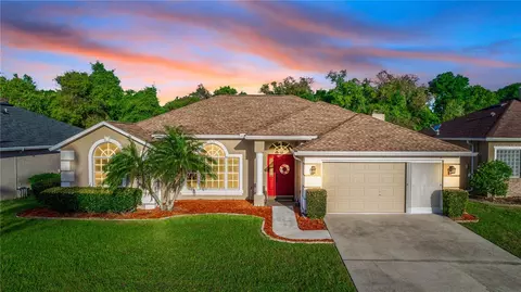 390 Pine Springs Dr, Debary, FL 32713