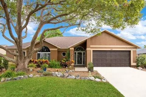 897 Wandering Pine Trl, Rockledge, FL 32955