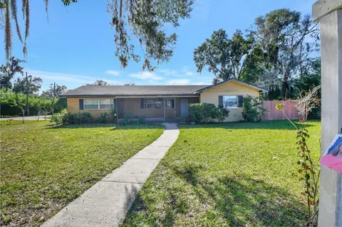 1040 E University Ave, Deland, FL 32724