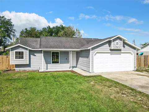 2406 Moonstone Ave, Deltona, FL 32738