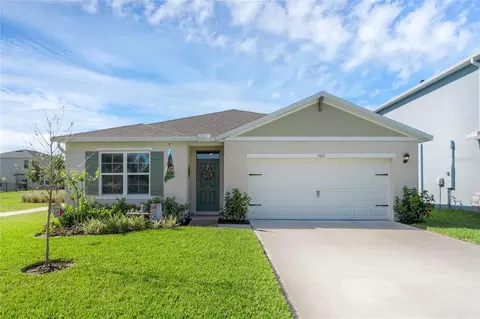 562 Lady Irelyn Ct, Deland, FL 32724