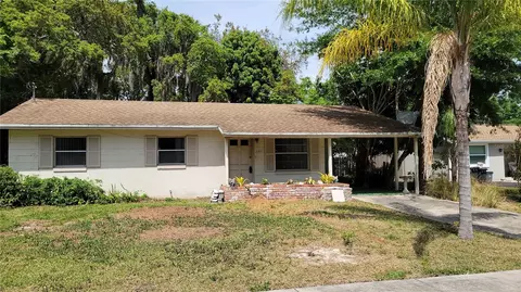 250 Debary Dr, Debary, FL 32713