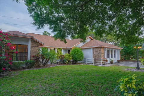 1895 Trumbull St, Deltona, FL 32725