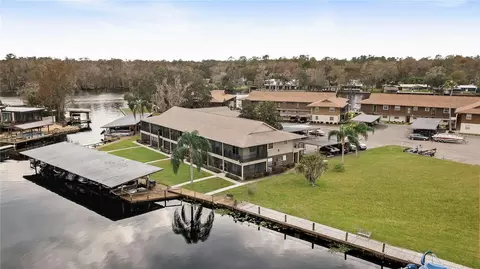 1640 Juno Trl #201H, Astor, FL 32102