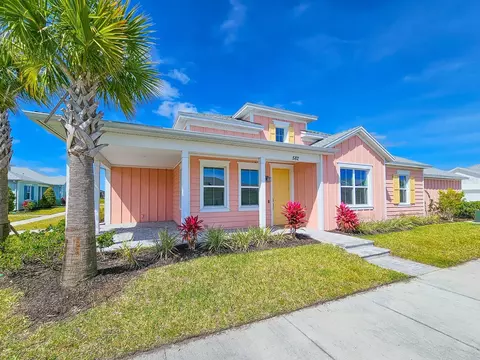 582 Good Life Way, Daytona Beach, FL 32124