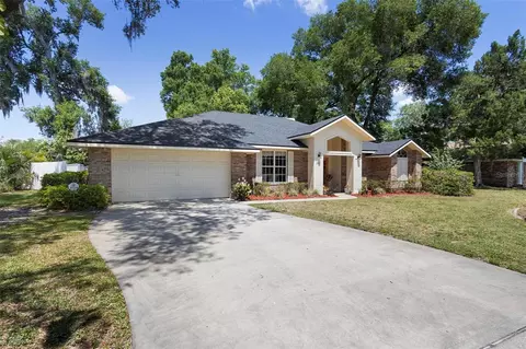 1507 Robinwood Dr, Deland, FL 32720