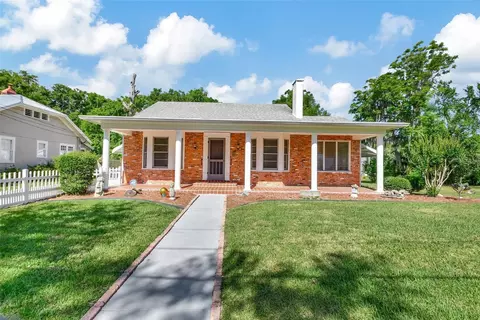 130 N Garfield Ave, Deland, FL 32724