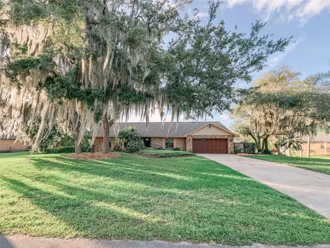 2358 Salem Dr, Deltona, FL 32738