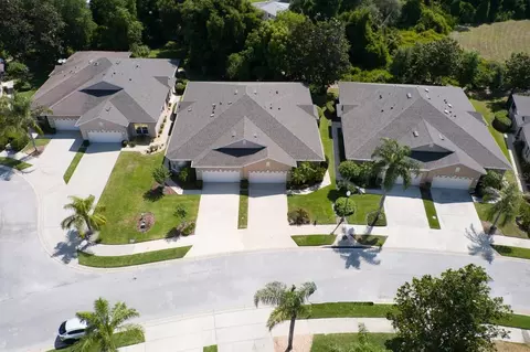 319 La Creek Ct, Debary, FL 32713