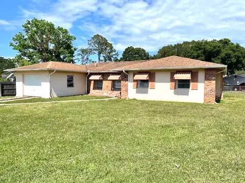 1251 Fieldstone Ave, Deltona, FL 32725