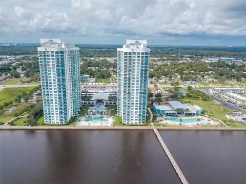 241 Riverside Dr #2308, Holly Hill, FL 32117