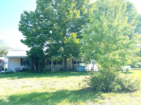 32707 Foxfire Ln, Deland, FL 32720