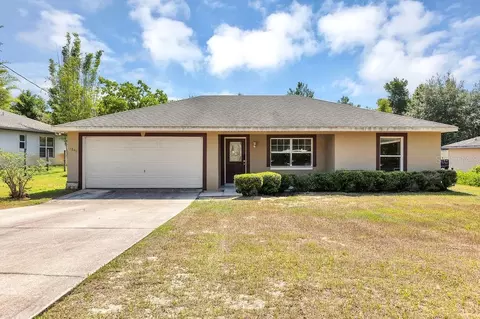 5045 Fairport Ave, De Leon Springs, FL 32130