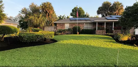 2100 S Old Mill Dr, Deltona, FL 32725
