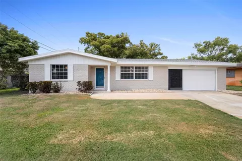 1712 N Eden Cir, Titusville, FL 32796