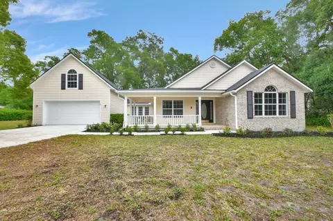 1536 Robinwood Dr, Deland, FL 32720