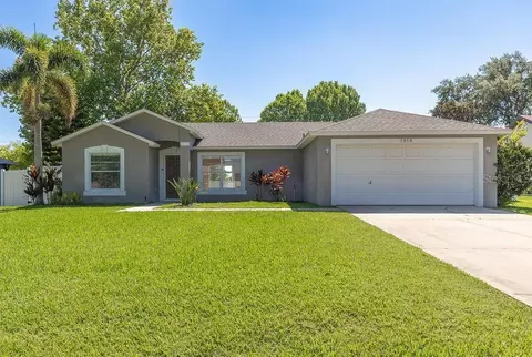 1914 Victory Palm Dr, Edgewater, FL 32141