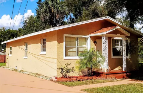 219 W Hubbard Ave, Deland, FL 32720