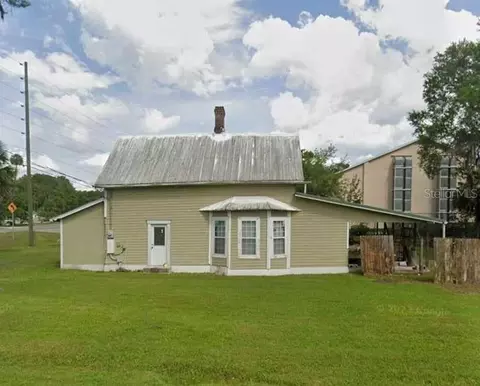 55408 3rd St, Astor, FL 32102 photo 1