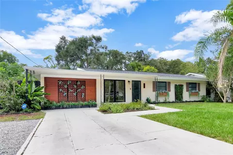 320 N Marydell Ave, Deland, FL 32720