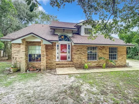 908 Marquette Ct, Deltona, FL 32725