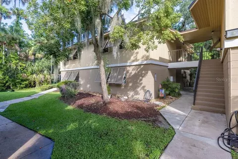 130 Jasmine Woods Ct #6B, Deltona, FL 32725