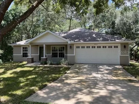 2864 Linda Dr, Deland, FL 32720