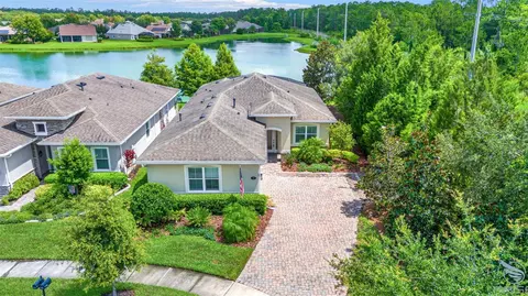323 Kingsley Pl, Deland, FL 32724