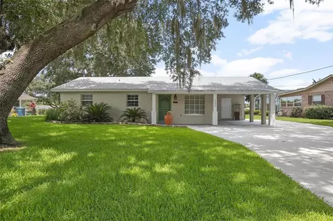1539 Lakeside Dr, Deland, FL 32720