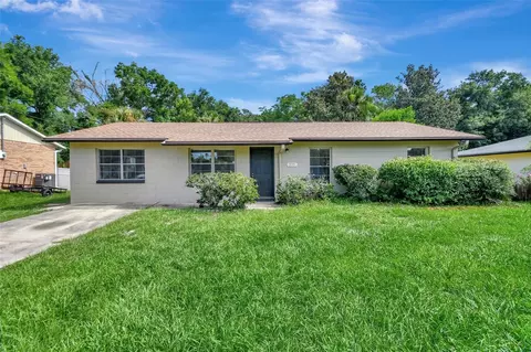535 Sandy Pines Dr, Orange City, FL 32763