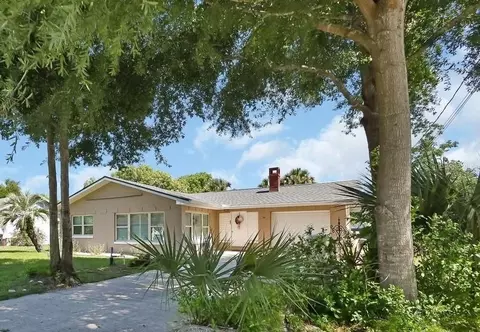 48 Park Ln, Debary, FL 32713