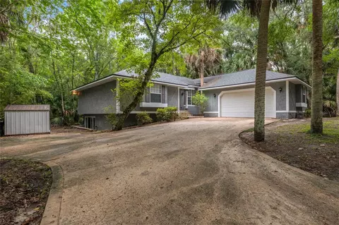 2858 Belinda Dr, Deland, FL 32720