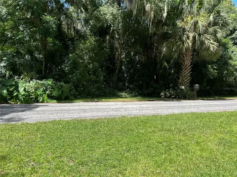 501 Rylane St, De Leon Springs, FL 32130