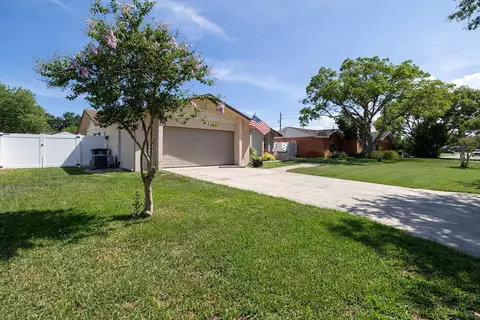 1373 Verona St, Daytona Beach, FL 32114