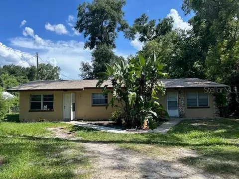 467 W Connecticut Ave, Lake Helen, FL 32744