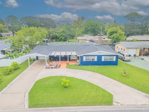 2307 Oriole Ln, South Daytona, FL 32119