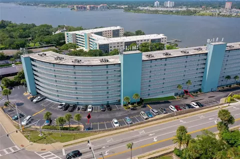 100 Silver Beach Ave #216, Daytona Beach, FL 32118