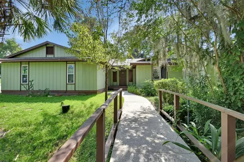 115 S Boundary Ave, Deland, FL 32720