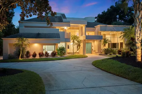 16 Tidewater Dr, Ormond Beach, FL 32174