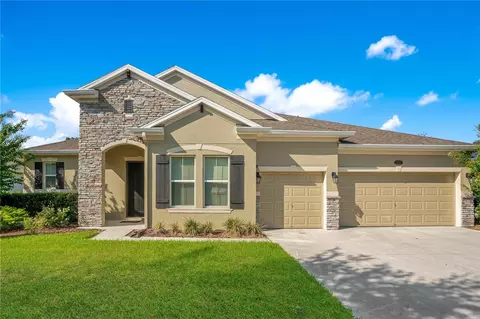 334 W Victoria Trails Blvd, Deland, FL 32724