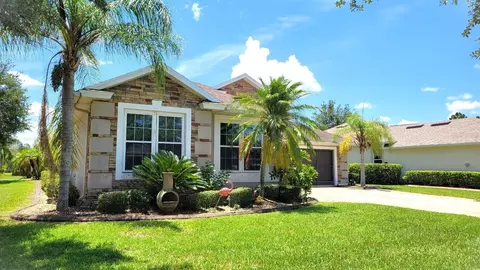101 Mcgill Cir, Daytona Beach, FL 32124
