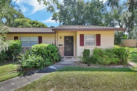 17 Villa Villar Ct #17, Deland, FL 32724
