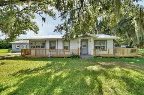 405 N Pine St, Pierson, FL 32180