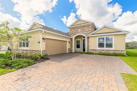 1074 Victoria Hills Dr S, Deland, FL 32724
