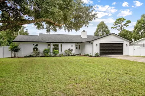 4 Reyes Rd, Deland, FL 32724