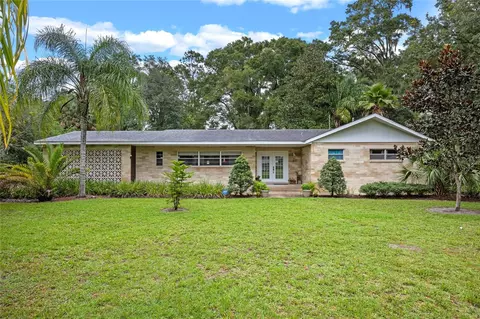 2121 Anchor Ave, Deland, FL 32720