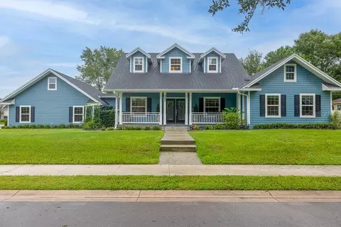 390 W Park St, Lake Helen, FL 32744