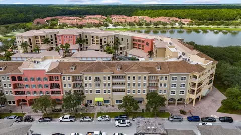 424 Luna Bella Ln #428, New Smyrna Beach, FL 32168