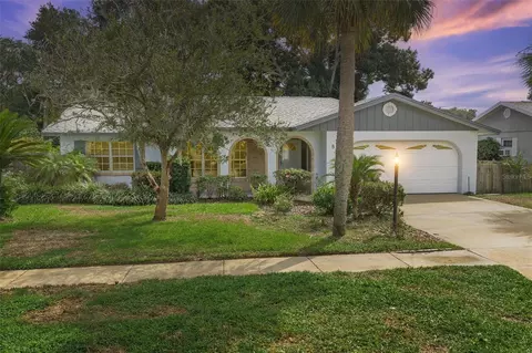 83 Woodview Dr, Port Orange, FL 32129